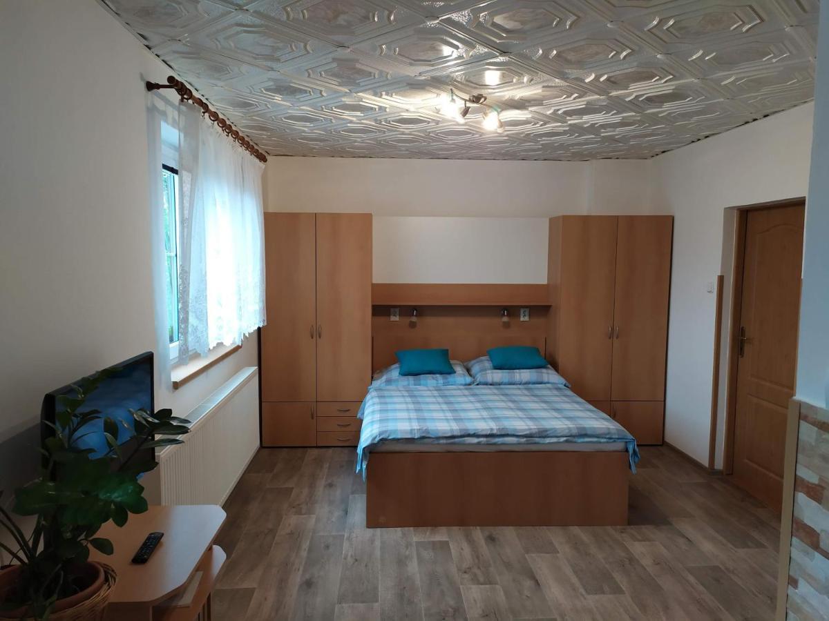 Apartmany Okoun Велке Лосины Экстерьер фото